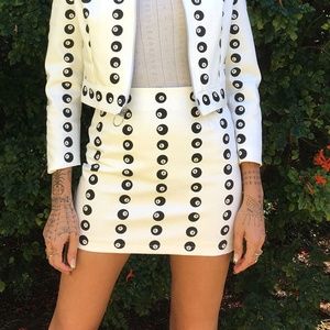 RoseCut 8 Ball Skirt Size 32